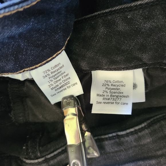 2 Pair SO High Rise Midi Jean Shorts Size 15/32W - Picture 5 of 5